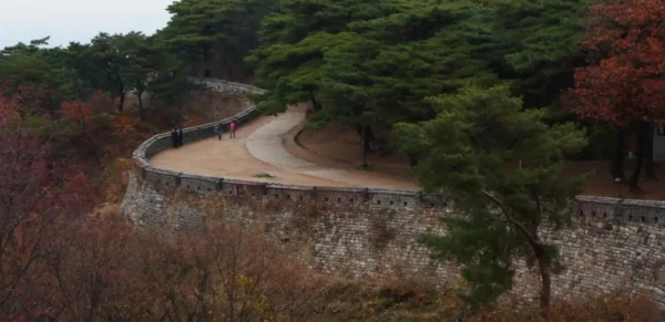 Seoul Autumn Hiking - Namhansanseong