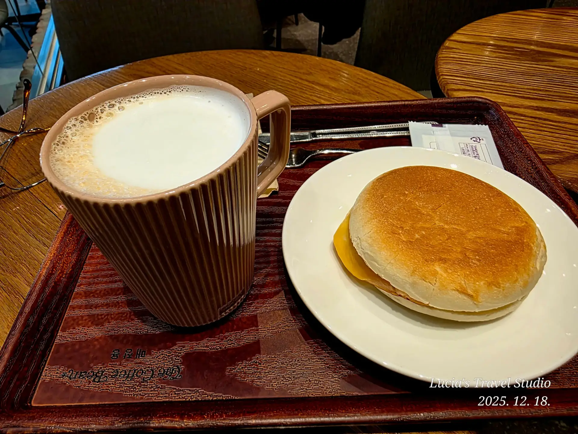 Starfield Library COEX: A Calm Indoor Walk Through Seoul’s Iconic Space