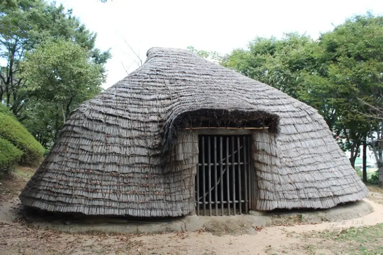 ✨ Ultimate Gimhae Travel Guide 2025 — Buncheong Ceramics Festival & Gaya Heritage Walk