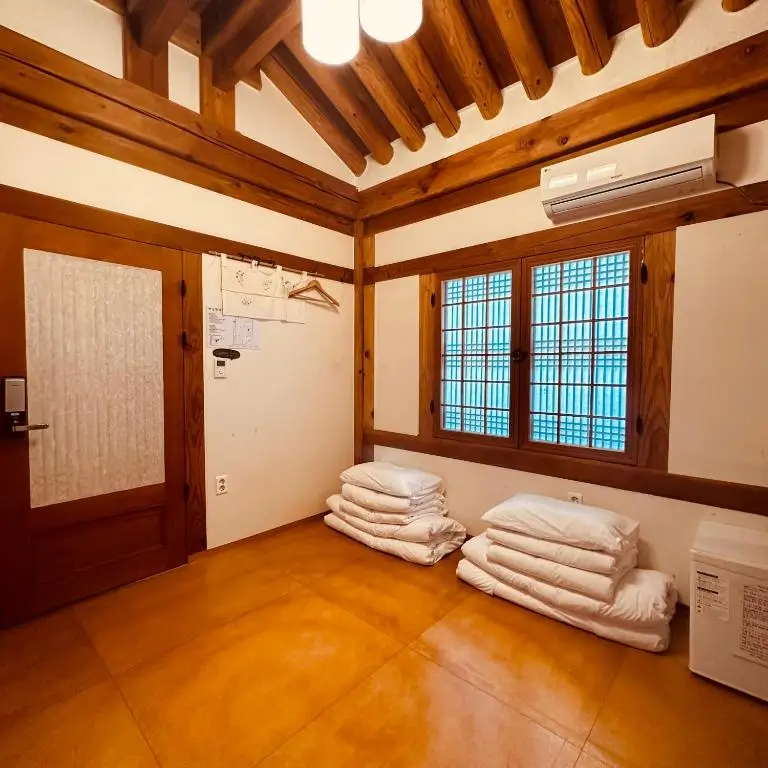 Hanok Stay Jeonju