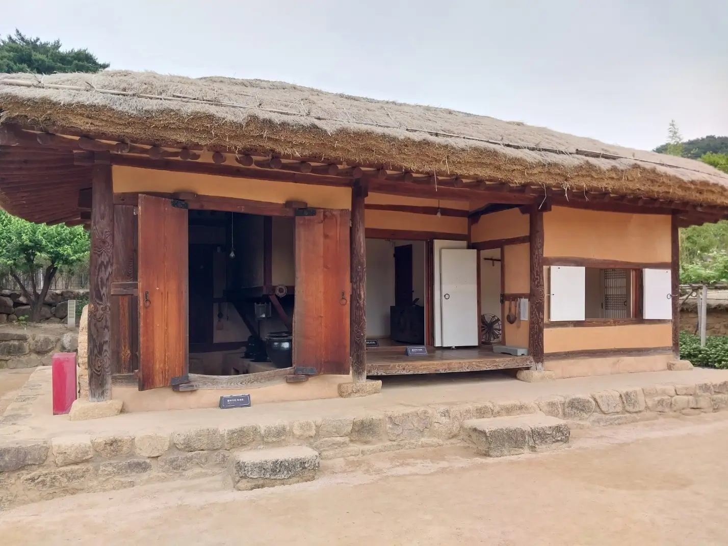 ✨ Ultimate Gimhae Travel Guide 2025 — Buncheong Ceramics Festival & Gaya Heritage Walk