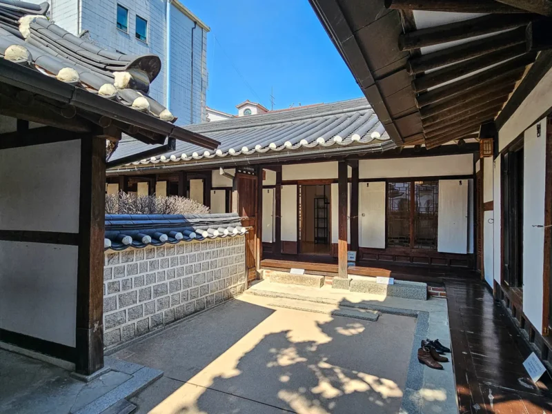 Bukchon Walking Tour