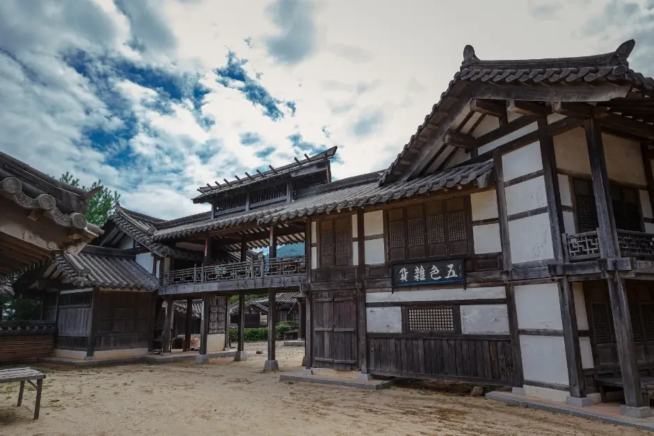 Ultimate Buyeo Travel Guide – Experience the Best of Baekje’s History, Scenic Landscapes, and K-Drama Spots