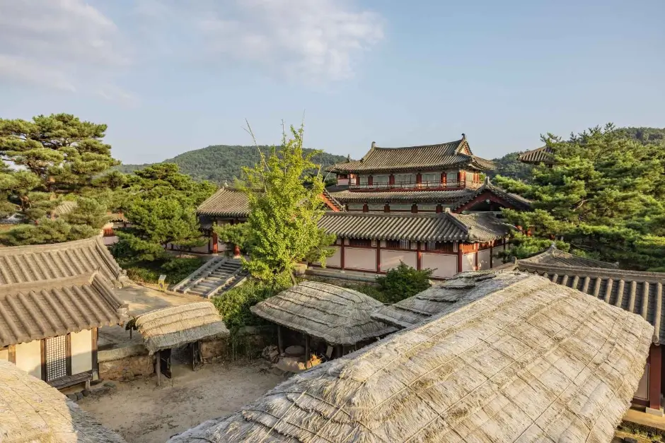 Ultimate Buyeo Travel Guide – Experience the Best of Baekje’s History, Scenic Landscapes, and K-Drama Spots