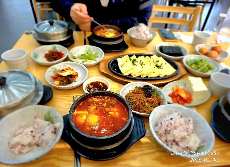 Korean Table Manners