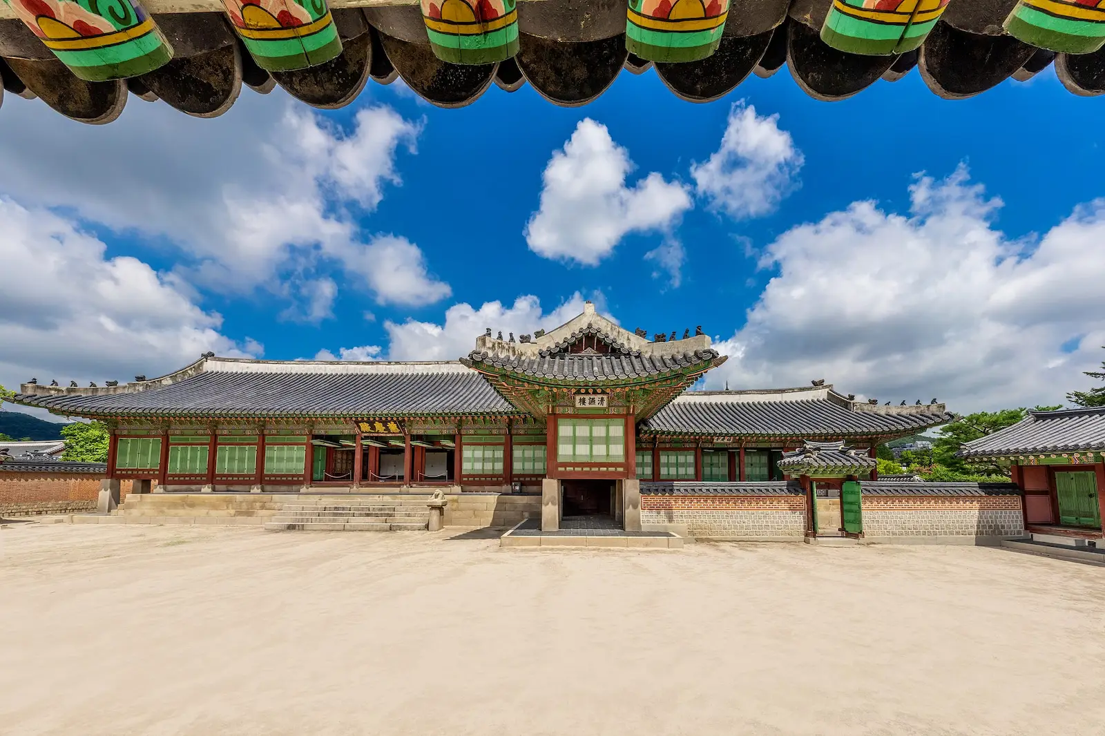 Gyeongbokgung Palace: Iconic Buildings, Insider Tips & Visit Guide