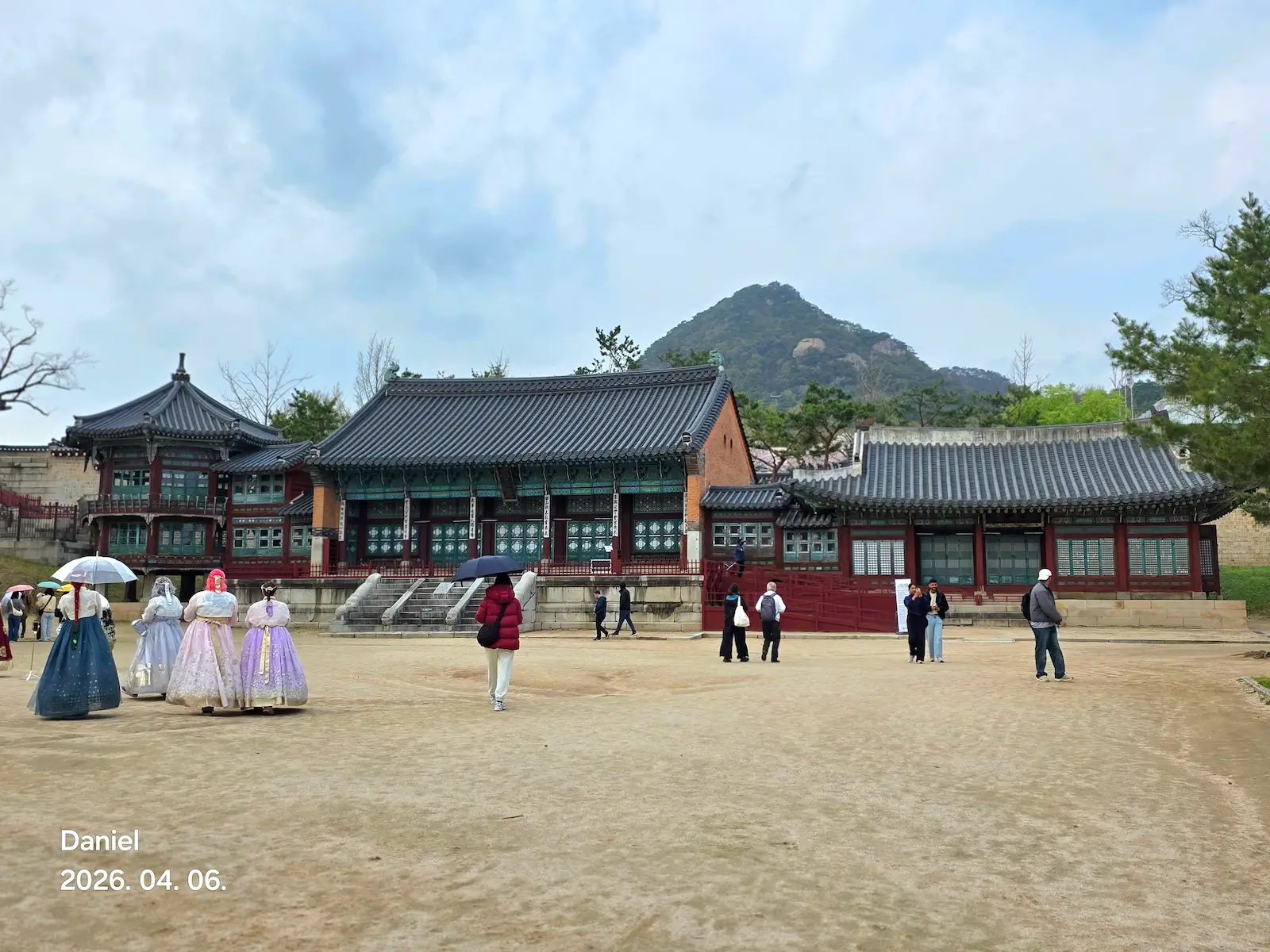 Gyeongbokgung Palace: Iconic Buildings, Insider Tips & Visit Guide