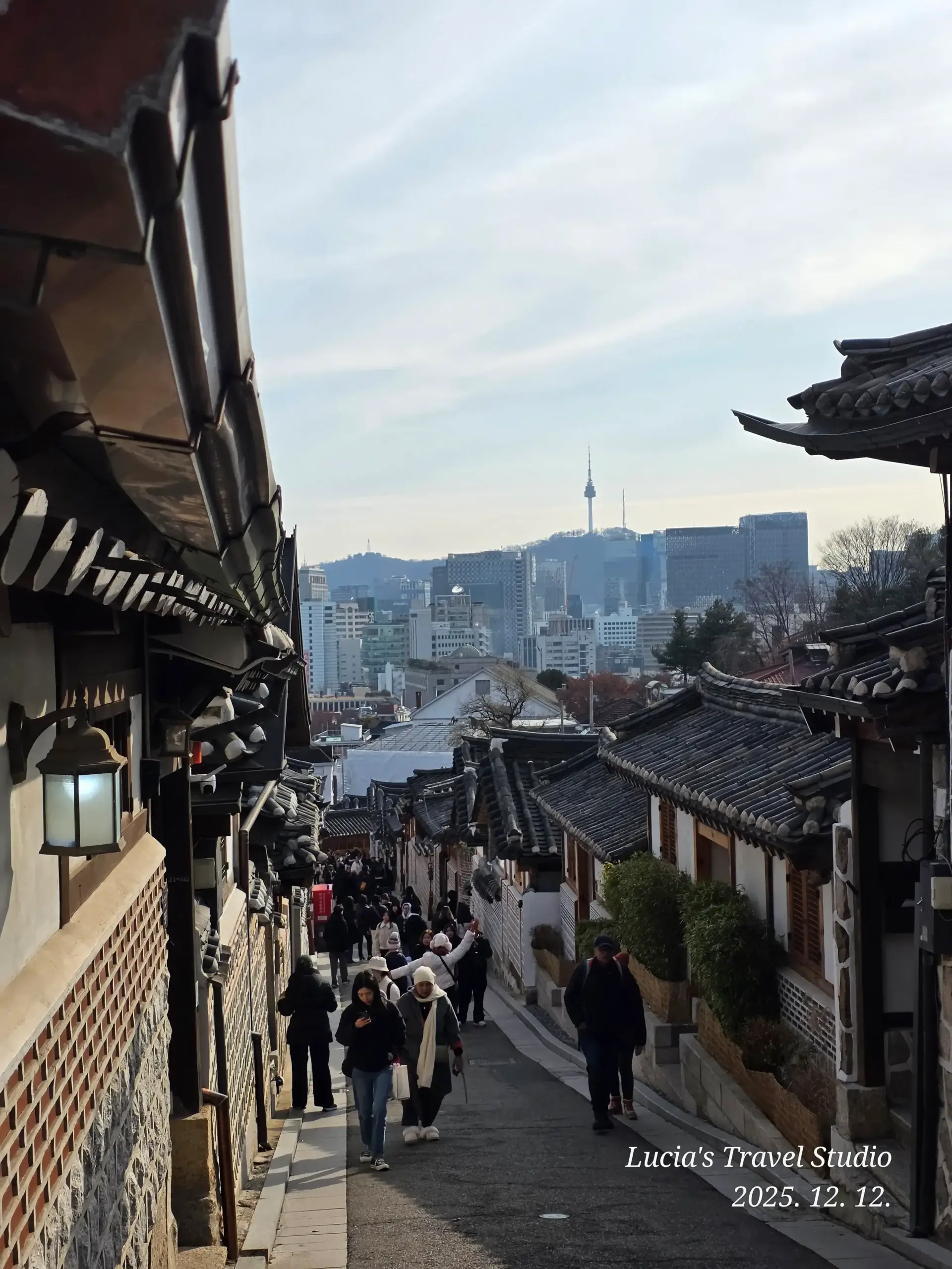 Bukchon Afternoon Walk