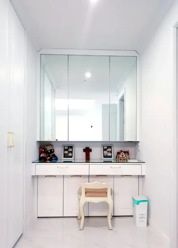 Korean Apartment Life