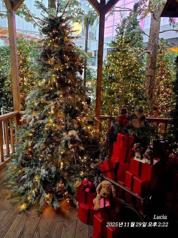 Hyundai Christmas Village 2025