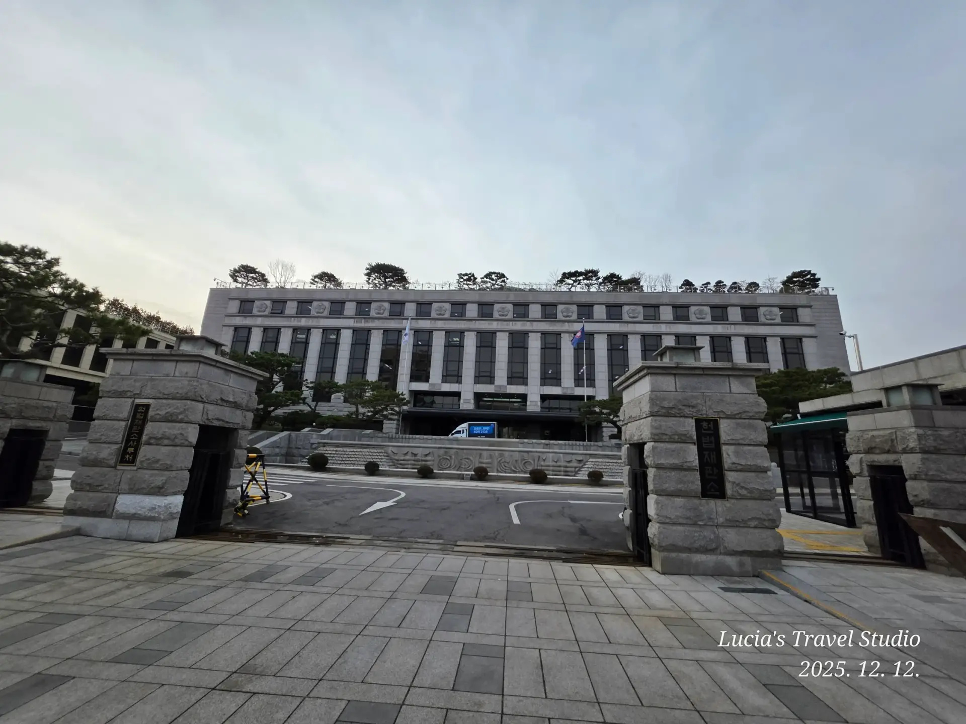 Bukchon in the Afternoon: A Quiet, Beautiful Walk Through Seoul’s Hanok Village