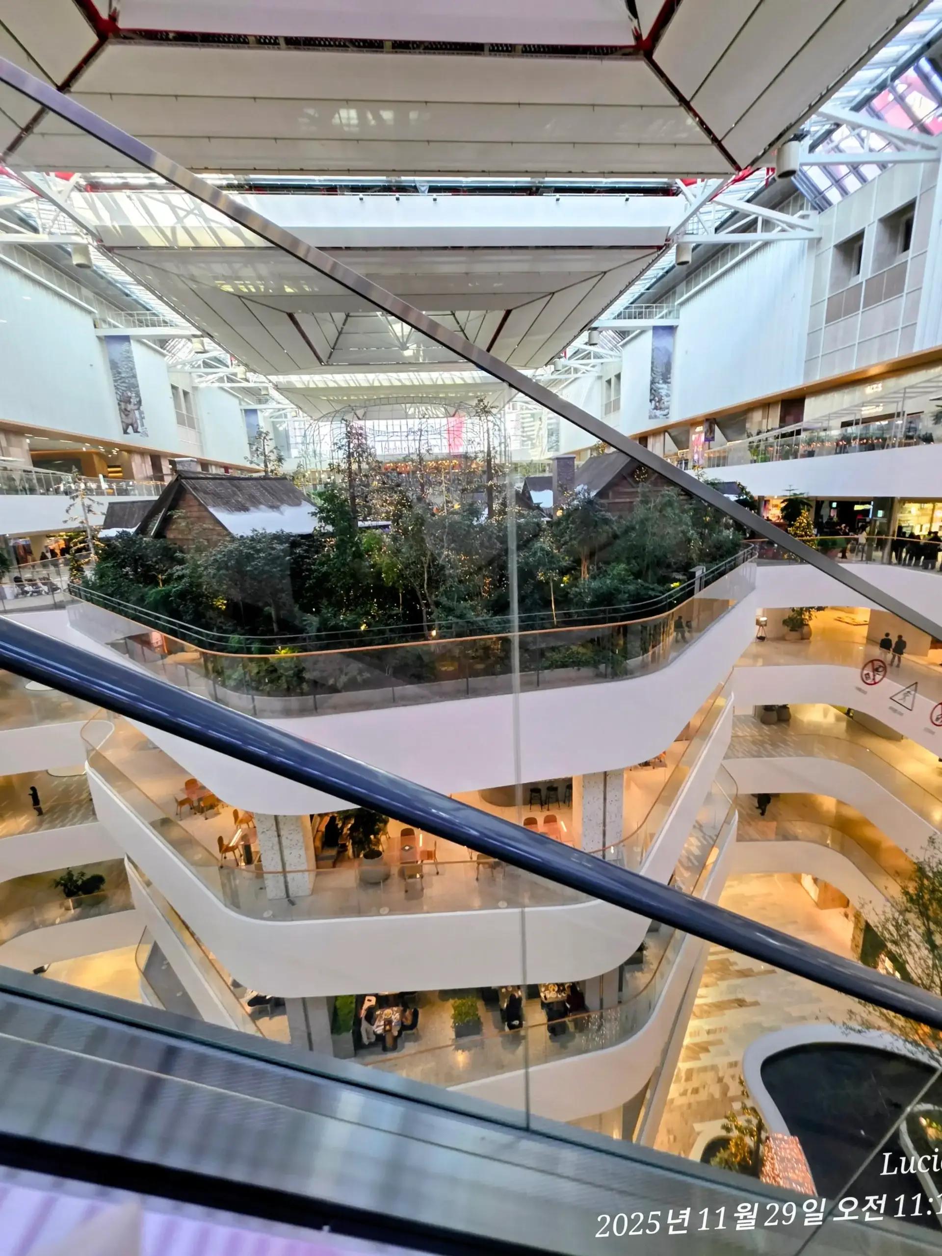 Hyundai Christmas Village 2025