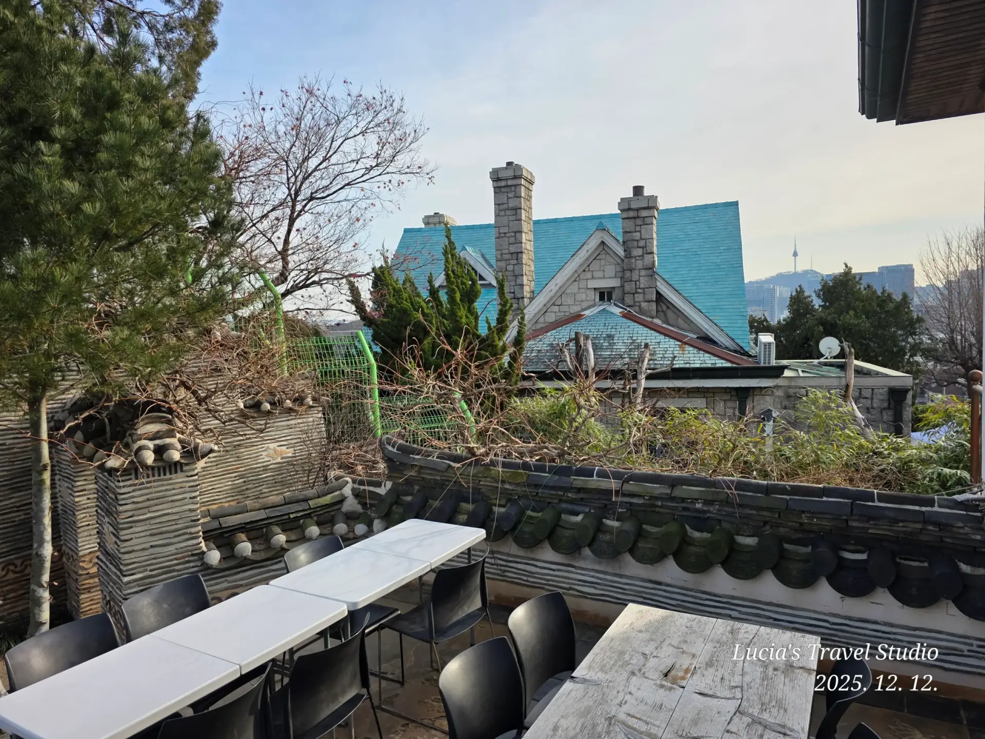 Bukchon Art Museum - Afternoon Walk Bukchon