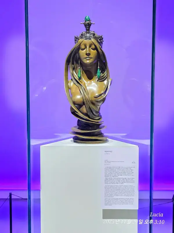 Alphonse Mucha Exhibitions