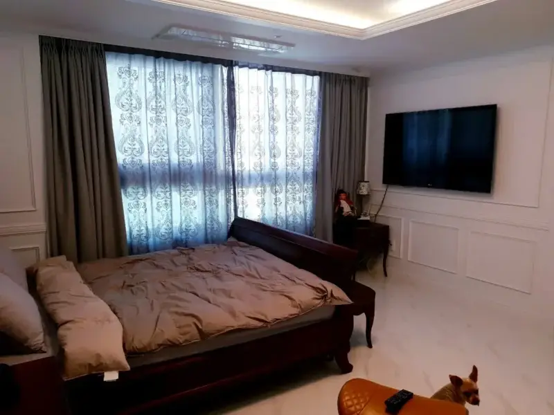 Korean Apartment Life