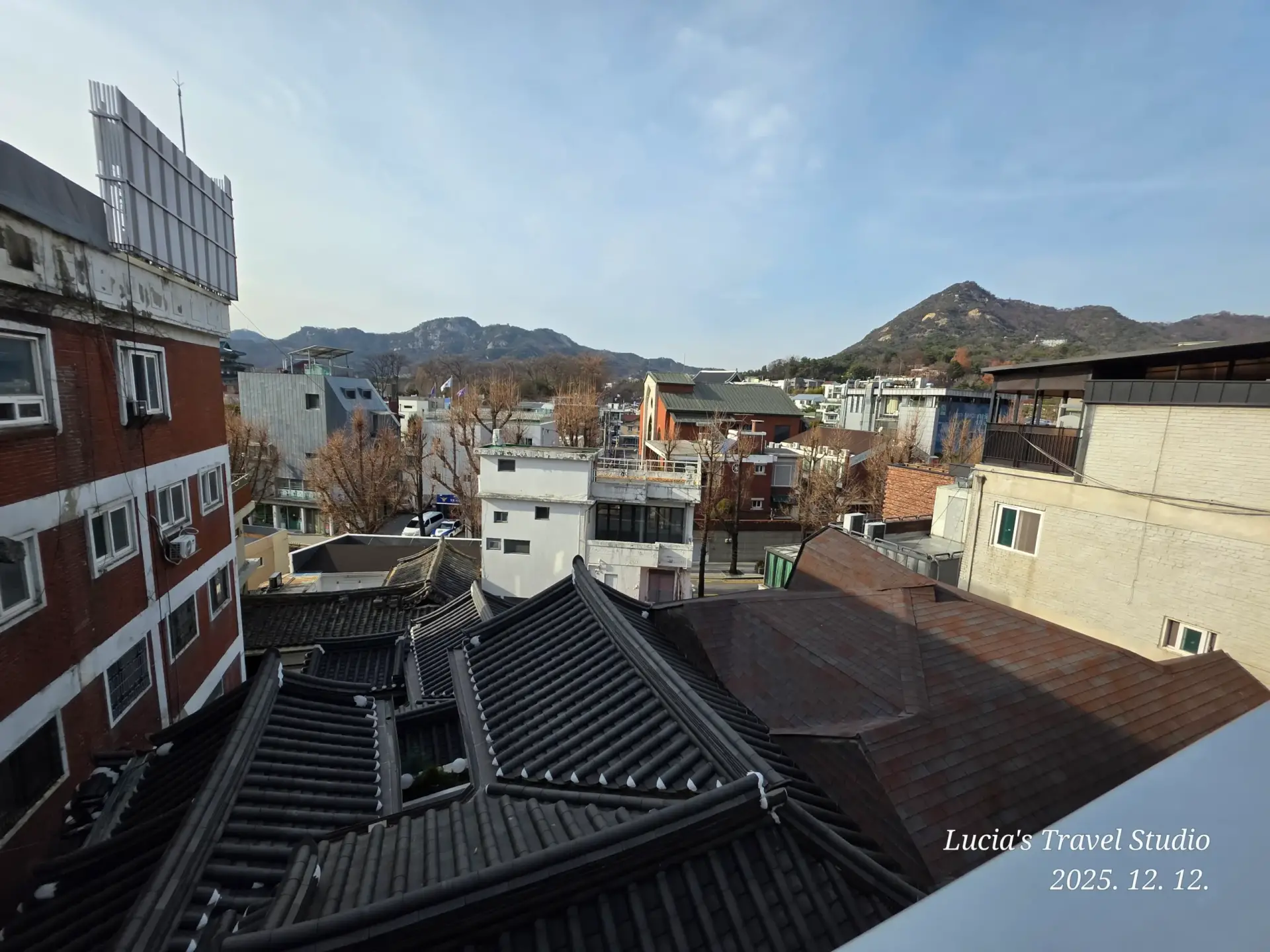 Bukchon in the Afternoon: A Quiet, Beautiful Walk Through Seoul’s Hanok Village